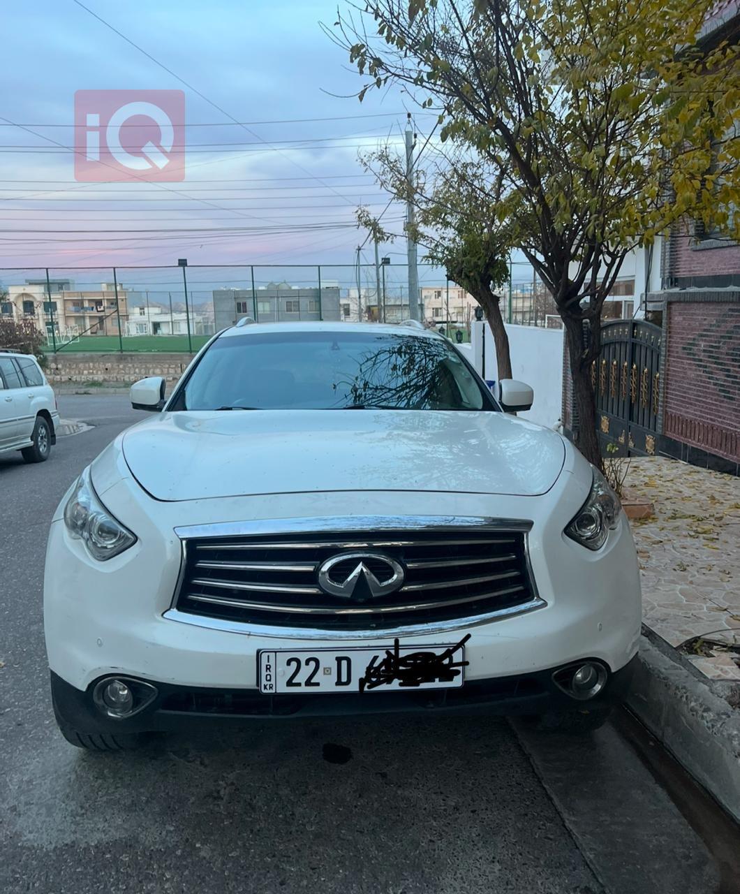 Infiniti FX
